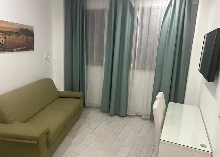 MERGELLINA AMORE e FANTASIA Napoli